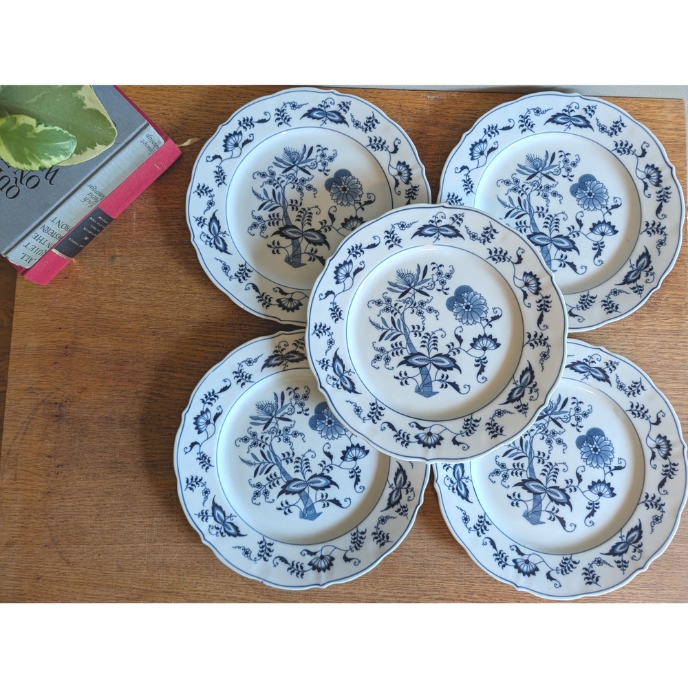 Blue Danube Vintage Dinner Plates Blue Onion Scalloped Set of 5